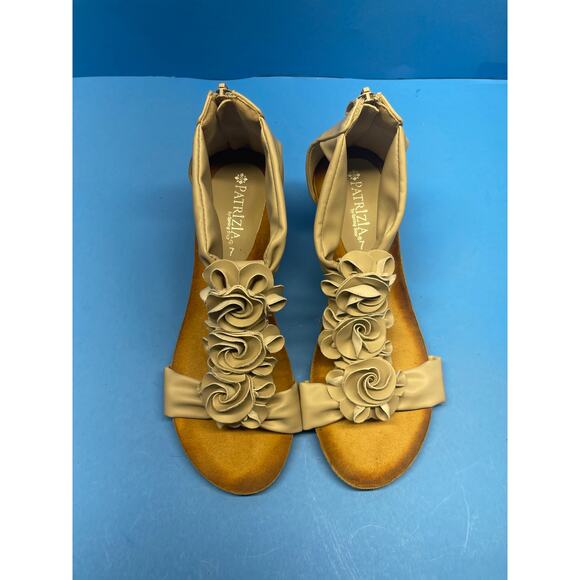 PATRIZIA Spring Step Harlequin Beige Wedge Sandals Shoes Size 7 Flowers T-Strap - Picture 10 of 12